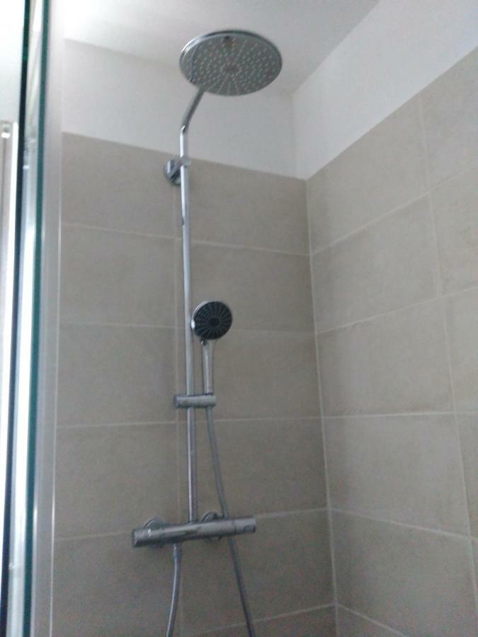 Bel Et Spacieux Appartement De 84 M² Avec Parking Tres Proche Du Metro Garibaldi Lyon Ngoại thất bức ảnh